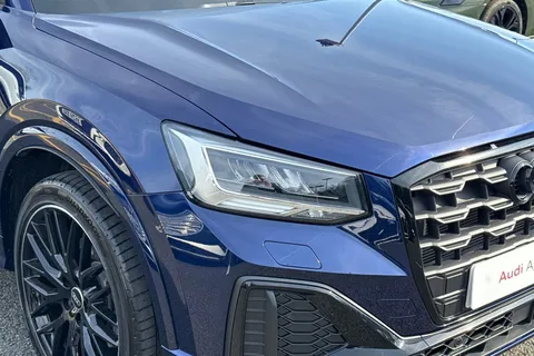 KT25WYW Audi Q2 Black Edition 35 TFSI  150 PS S tronic Thumbnail #9