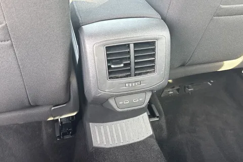 MD23XWB Volkswagen T-Roc 1.0 TSI Life 5dr **17' JOHANNAESBURG ALLOYS** Thumbnail #28