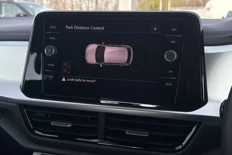 MD23XWB Volkswagen T-Roc 1.0 TSI Life 5dr **17' JOHANNAESBURG ALLOYS** Thumbnail #38