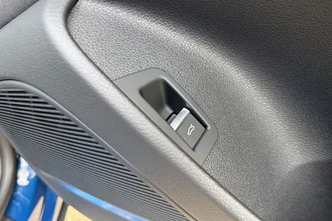  Audi Q8 3.0 TDI V6 Black Edition Tiptronic quattro Euro 6 (s/s) 5dr Thumbnail #30