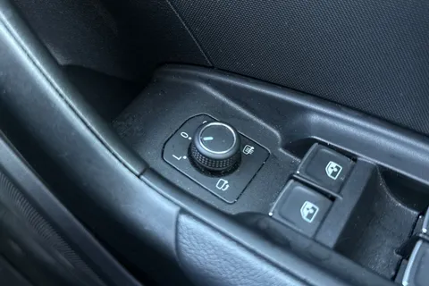 PN23NWH Audi A1 Sport 25 TFSI 95 PS 5-speed Thumbnail #35