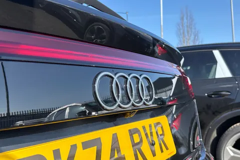 PK74RVR Audi RS Q8 SUV  Launch Edition   600 PS tiptronic Thumbnail #35