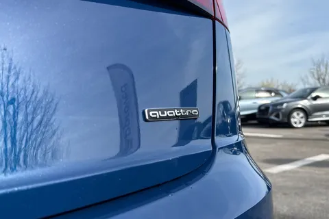  Audi Q8 3.0 TDI V6 Black Edition Tiptronic quattro Euro 6 (s/s) 5dr Thumbnail #39