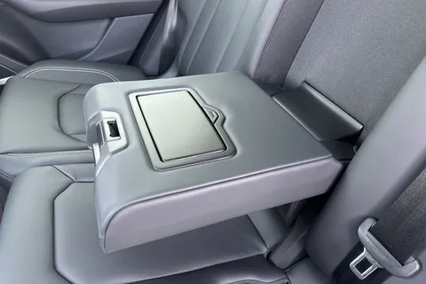  Audi Q8 3.0 TDI V6 Black Edition Tiptronic quattro Euro 6 (s/s) 5dr Thumbnail #44