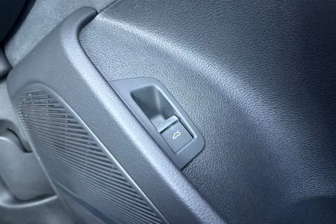 PK74RVR Audi RS Q8 SUV  Launch Edition   600 PS tiptronic Thumbnail #48