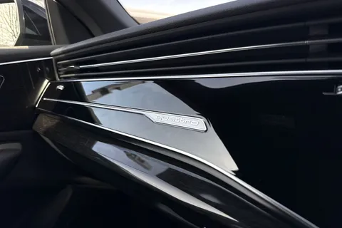  Audi Q8 3.0 TDI V6 Black Edition Tiptronic quattro Euro 6 (s/s) 5dr Thumbnail #61