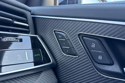 PK74RVR Audi RS Q8 SUV  Launch Edition   600 PS tiptronic Thumbnail #61