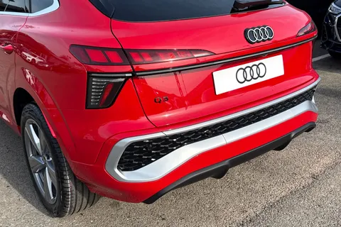  Audi Q3 1.5 TFSI S line Sportback S Tronic Euro 6 (s/s) 5dr Thumbnail #8