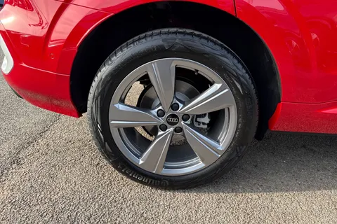  Audi Q3 1.5 TFSI S line Sportback S Tronic Euro 6 (s/s) 5dr Thumbnail #11