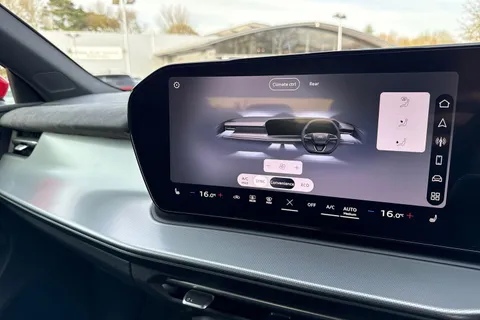  Audi Q3 1.5 TFSI S line Sportback S Tronic Euro 6 (s/s) 5dr Thumbnail #22