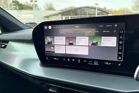  Audi Q3 1.5 TFSI S line Sportback S Tronic Euro 6 (s/s) 5dr Thumbnail #40