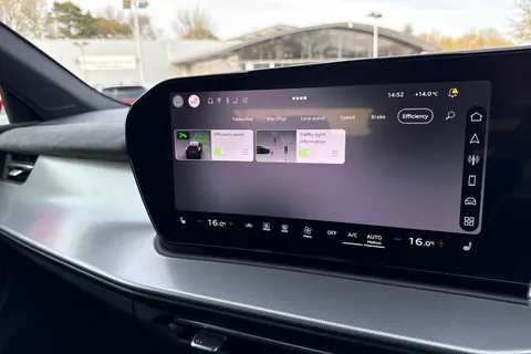  Audi Q3 1.5 TFSI S line Sportback S Tronic Euro 6 (s/s) 5dr Thumbnail #45