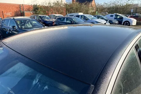  Volkswagen ID.3 Pro 59kWh Essential Auto 5dr Thumbnail #25