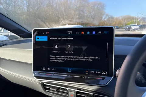  Volkswagen ID.3 Pro 59kWh Essential Auto 5dr Thumbnail #34