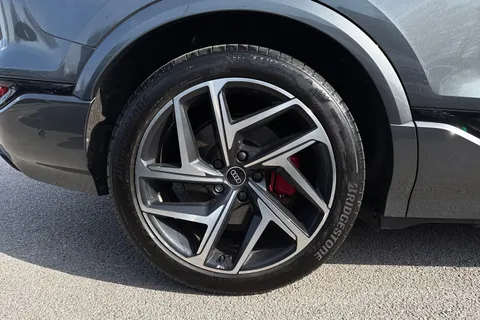 KS74YEE Audi Q6 E-Tron Q6 SUV Edition 1 e-tron quattro  kW Thumbnail #12