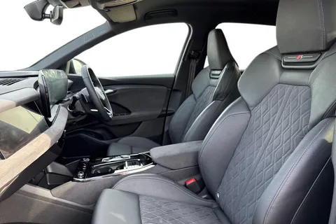 KS74YEE Audi Q6 E-Tron Q6 SUV Edition 1 e-tron quattro  kW Thumbnail #17