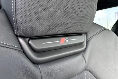 KS74YEE Audi Q6 E-Tron Q6 SUV Edition 1 e-tron quattro  kW Thumbnail #27