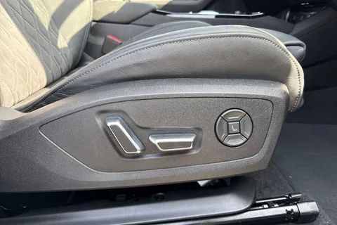 KS74YEE Audi Q6 E-Tron Q6 SUV Edition 1 e-tron quattro  kW Thumbnail #28