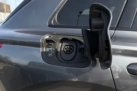 KS74YEE Audi Q6 E-Tron Q6 SUV Edition 1 e-tron quattro  kW Thumbnail #32