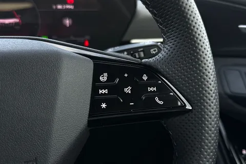 KS74YEE Audi Q6 E-Tron Q6 SUV Edition 1 e-tron quattro  kW Thumbnail #45