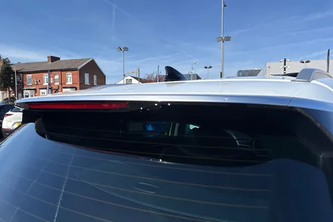 DV74KUG Kia Sportage 1.6T GDi 157 48V ISG 3 5dr DCT Thumbnail #31