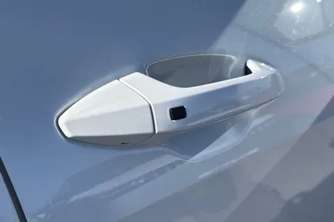 DV74KUG Kia Sportage 1.6T GDi 157 48V ISG 3 5dr DCT Thumbnail #33