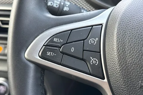 VE74USF Dacia Jogger 1.6 Hybrid Expression Auto Euro 6 (s/s) 5dr Thumbnail #42