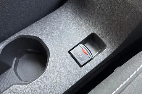 VE74USF Dacia Jogger 1.6 Hybrid Expression Auto Euro 6 (s/s) 5dr Thumbnail #46