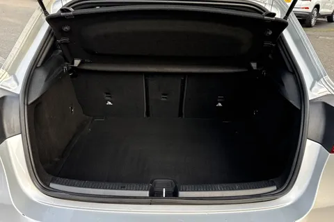 PX19GPO Mercedes-Benz A Class 2.0 A35 AMG (Premium Plus) SpdS DCT 4MATIC Euro 6 (s/s) 5dr Thumbnail #6