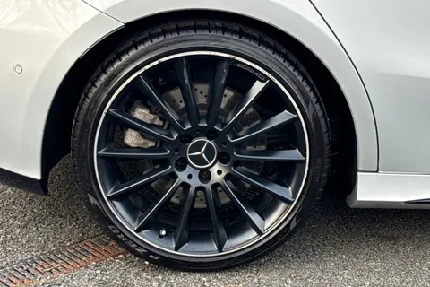 PX19GPO Mercedes-Benz A Class 2.0 A35 AMG (Premium Plus) SpdS DCT 4MATIC Euro 6 (s/s) 5dr Thumbnail #10