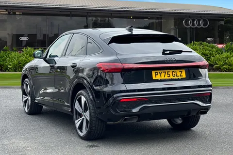 PY75GLZ Audi Q5 Edition 1 TFSI quattro 204 PS S tronic Thumbnail #3