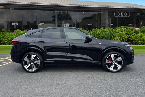 PY75GLZ Audi Q5 Edition 1 TFSI quattro 204 PS S tronic Thumbnail #4