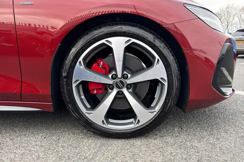 PX26KBZ Audi A6 Saloon Edition 1 e-hybrid quattro 299 PS S tronic Thumbnail #11