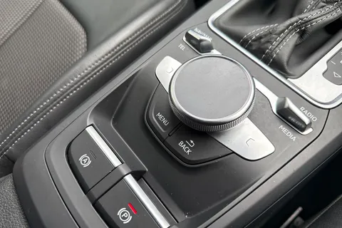 GJ74EPF Audi Q2 S line 35 TFSI  150 PS S tronic Thumbnail #48