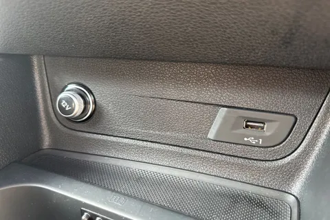 GJ74EPF Audi Q2 S line 35 TFSI  150 PS S tronic Thumbnail #55