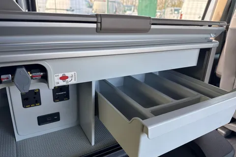 DE25ZCZ Volkswagen California 2.0 TDI Ocean 5dr DSG Thumbnail #44