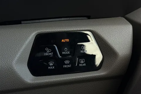 DE25ZCZ Volkswagen California 2.0 TDI Ocean 5dr DSG Thumbnail #50