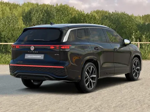 Volkswagen Tayron 2.0 TDI R-Line DSG Euro 6 (s/s) 5dr Thumbnail #3