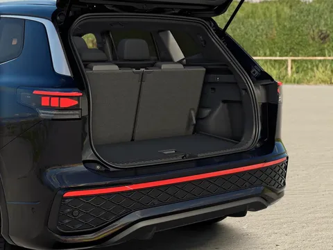 Volkswagen Tayron 2.0 TDI R-Line DSG Euro 6 (s/s) 5dr Thumbnail #7