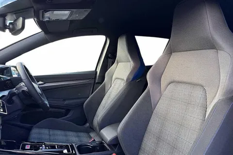 DF75WHR Volkswagen Golf 1.5 TSI 272 GTE eHybrid 5dr DSG ⭐Matrix headlamps, Heated seats, Keyless⭐ Thumbnail #11