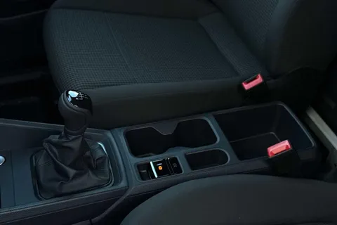 BV75OCY Volkswagen Caddy 2.0 TDI 102PS Commerce Van [Business/Tech Pack] Thumbnail #47