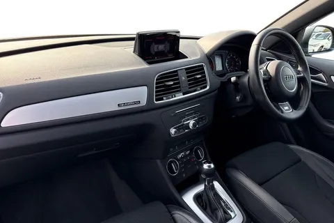 15 of 61 for Audi Q3 2.0 TDI S line Edition S Tronic quattro Euro 6 (s/s) 5dr