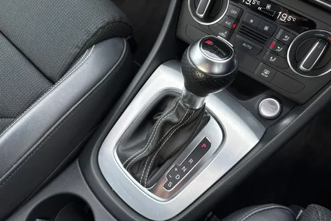 23 of 61 for Audi Q3 2.0 TDI S line Edition S Tronic quattro Euro 6 (s/s) 5dr