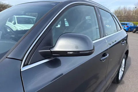 29 of 61 for Audi Q3 2.0 TDI S line Edition S Tronic quattro Euro 6 (s/s) 5dr