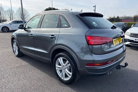 30 of 61 for Audi Q3 2.0 TDI S line Edition S Tronic quattro Euro 6 (s/s) 5dr