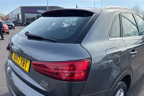 32 of 61 for Audi Q3 2.0 TDI S line Edition S Tronic quattro Euro 6 (s/s) 5dr