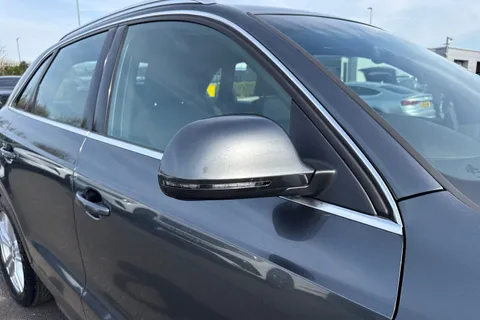 37 of 61 for Audi Q3 2.0 TDI S line Edition S Tronic quattro Euro 6 (s/s) 5dr