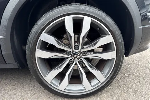 KY22YBL Volkswagen T-Roc 2.0 TDI EVO R-Line 5dr DSG ⭐Electric Tailgate, 1 Year VW Warranty⭐ Thumbnail #11