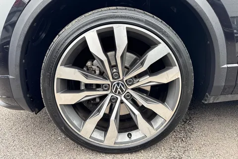 KY22YBL Volkswagen T-Roc 2.0 TDI EVO R-Line 5dr DSG ⭐Electric Tailgate, 1 Year VW Warranty⭐ Thumbnail #12