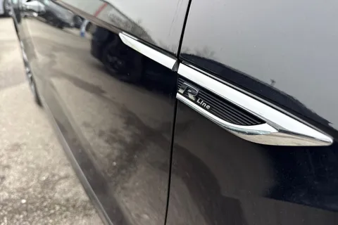 KY22YBL Volkswagen T-Roc 2.0 TDI EVO R-Line 5dr DSG ⭐Electric Tailgate, 1 Year VW Warranty⭐ Thumbnail #28